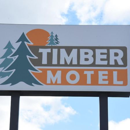 Timber Motel Clinton Екстер'єр фото